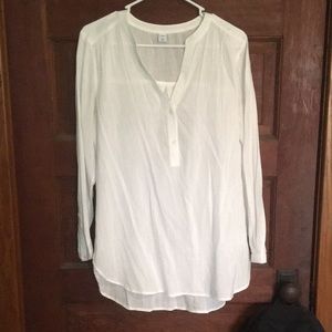 White, OLD NAVY, flowy top, size M.